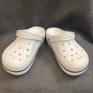 CROCS Sz 9 (W) Sz 7  (M) Bayaband Crocband Unisex Comfort Slip On White Sandals